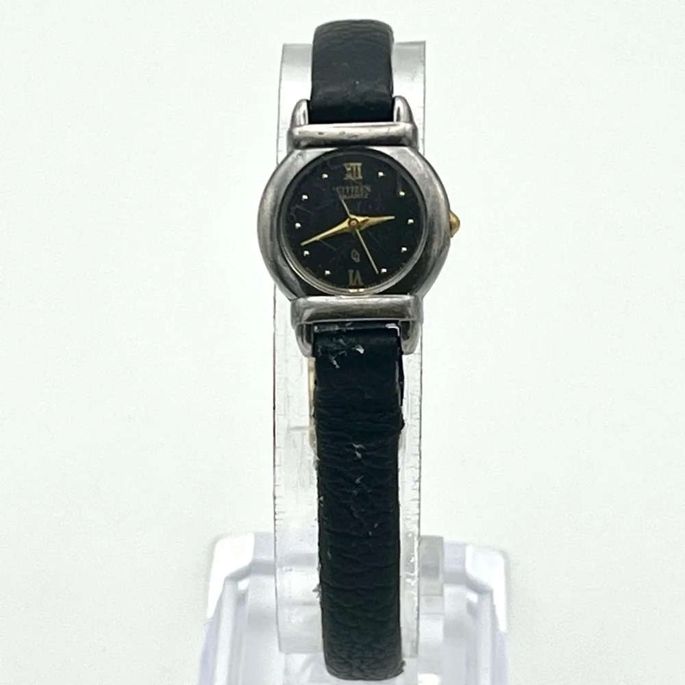 Citizen Vintage Small Round Silver and Black tones Watch Working